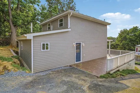 427 Montgomery Avenue Staunton VA 24401