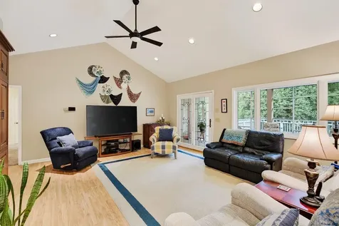 231 Divot Drive Harrisonburg VA 22802