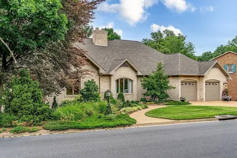 231 Divot Drive Harrisonburg VA 22802