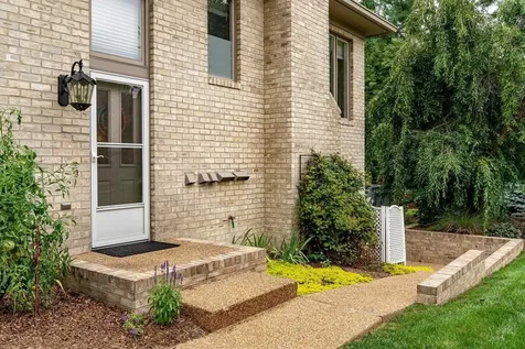 231 Divot Drive Harrisonburg VA 22802