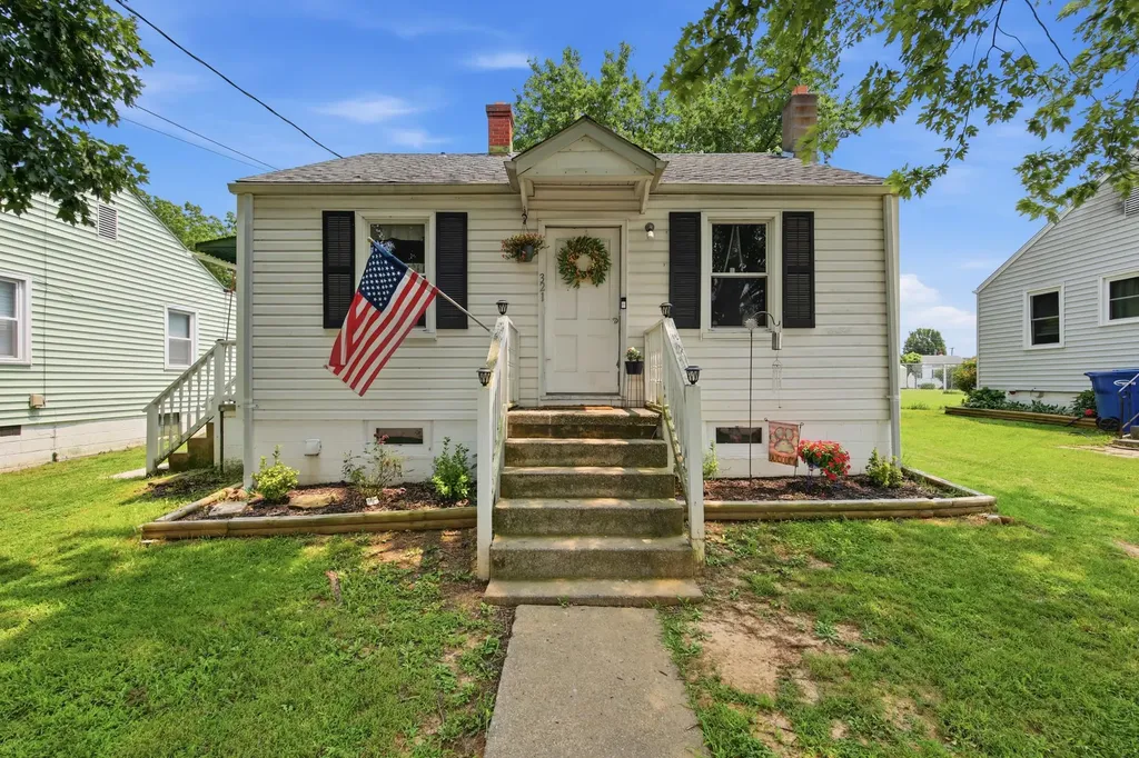 321 2nd Avenue Timberville VA 22853