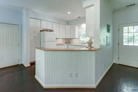 180 Lynx Farm Lane Charlottesville VA 22903