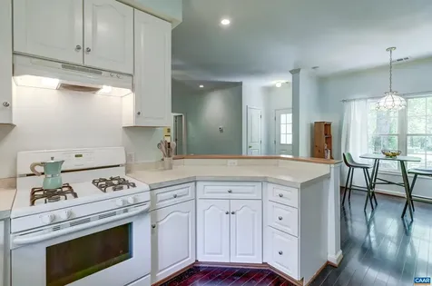 180 Lynx Farm Lane Charlottesville VA 22903
