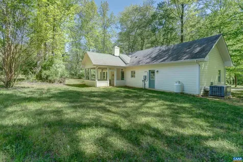180 Lynx Farm Lane Charlottesville VA 22903