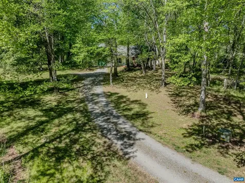 180 Lynx Farm Lane Charlottesville VA 22903