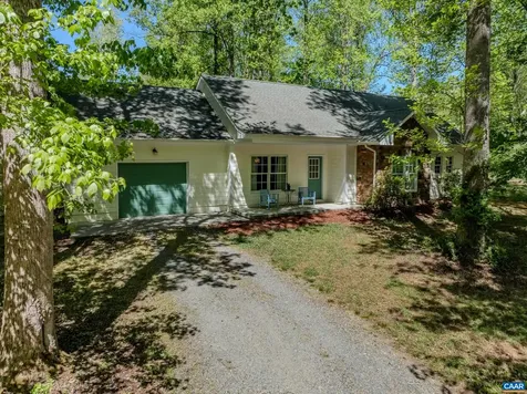 180 Lynx Farm Lane Charlottesville VA 22903