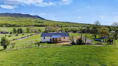 2099 Mountain Valley Road Keezletown VA 22832