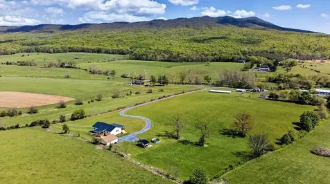 2099 Mountain Valley Road Keezletown VA 22832