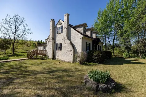 1533 Lee Highway Verona VA 24482