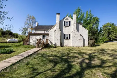 1533 Lee Highway Verona VA 24482