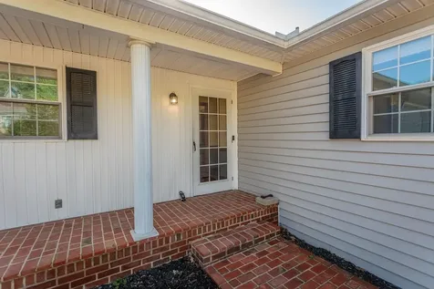 127 Valley View Avenue Mount Sidney VA 24467