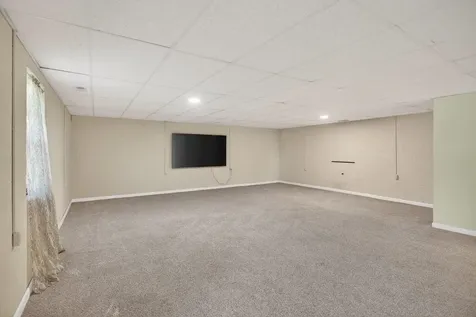 127 Valley View Avenue Mount Sidney VA 24467