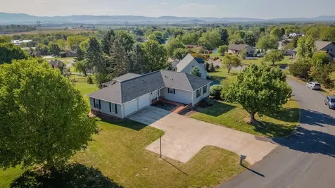 127 Valley View Avenue Mount Sidney VA 24467
