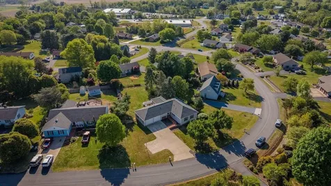 127 Valley View Avenue Mount Sidney VA 24467