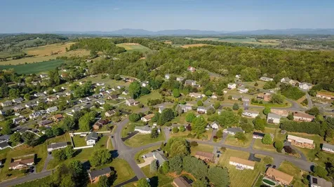 127 Valley View Avenue Mount Sidney VA 24467