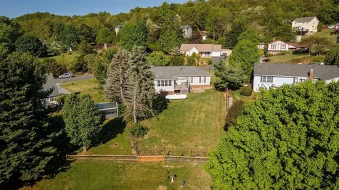 127 Valley View Avenue Mount Sidney VA 24467