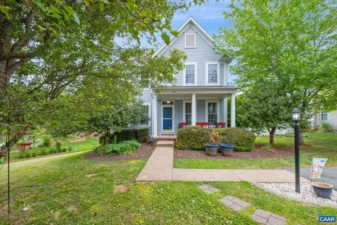 35 Piney Loop Zion Crossroads VA 22942