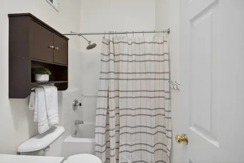 2312 Breckenridge Court Harrisonburg VA 22801
