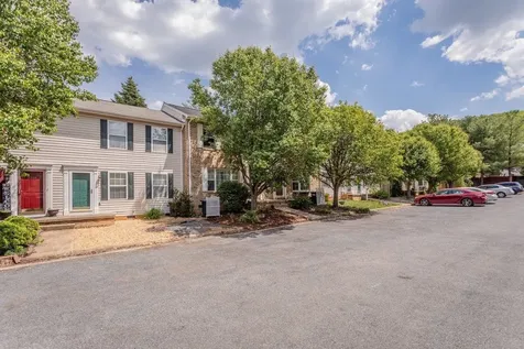2312 Breckenridge Court Harrisonburg VA 22801