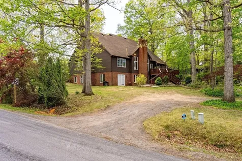 1235 Cumberland Drive Rockingham VA 22801