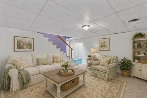 740 Sherwood Avenue Waynesboro VA 22980