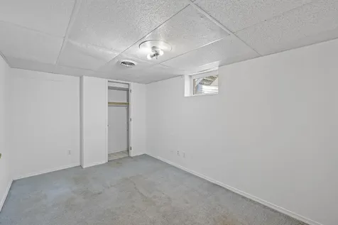 740 Sherwood Avenue Waynesboro VA 22980