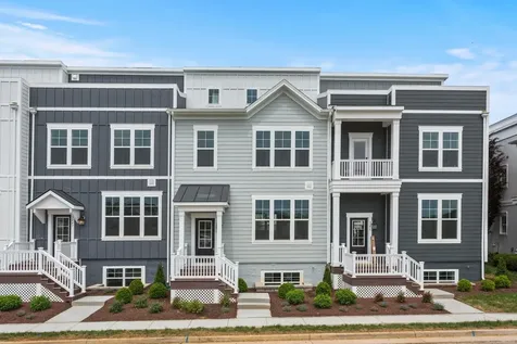 3225 Preston Shore Drive Rockingham VA 22801