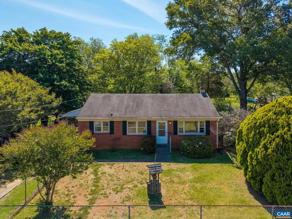 374 Locust Lane Ruckersville VA 22968