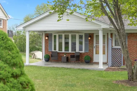 35 Hillside Drive Verona VA 24482