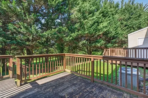 492 Pheasant Run Circle Harrisonburg VA 22801
