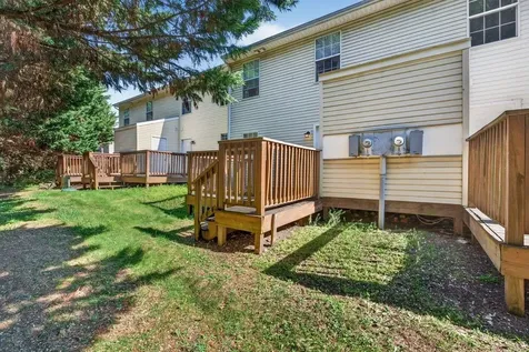 492 Pheasant Run Circle Harrisonburg VA 22801