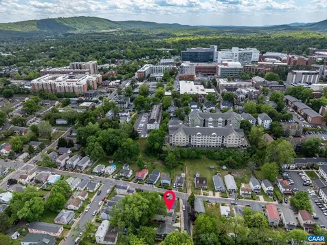 302 11th Street NW Charlottesville VA 22903
