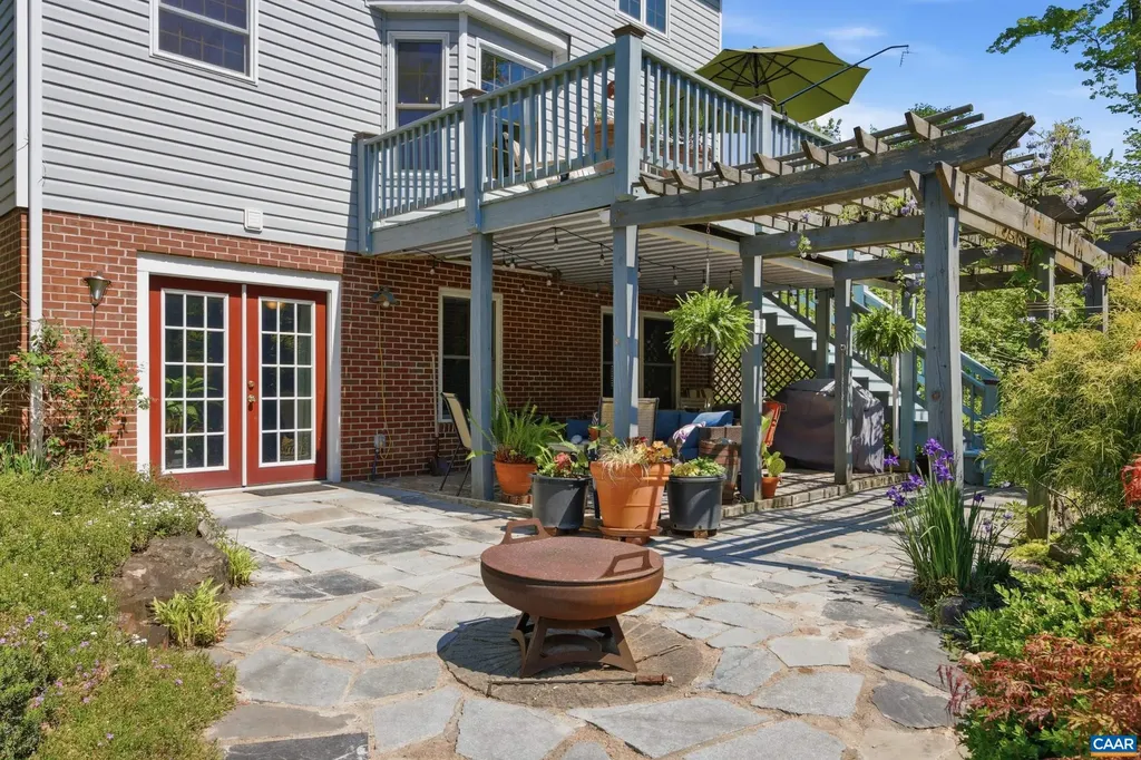 1740 Georges Mill Road Palmyra VA 22963