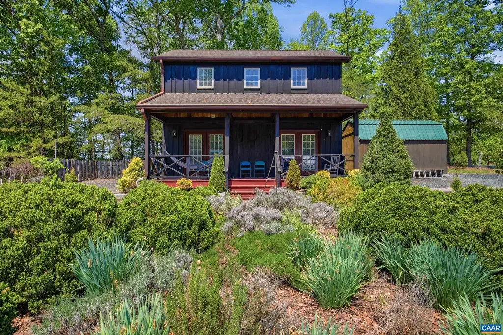 1740 Georges Mill Road Palmyra VA 22963