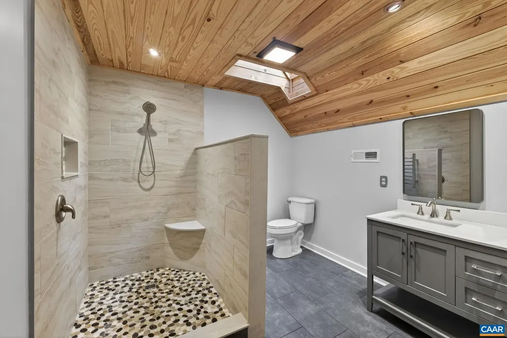 32 Wildwood Drive Palmyra VA 22963