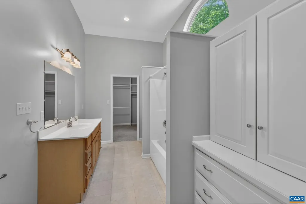 32 Wildwood Drive Palmyra VA 22963