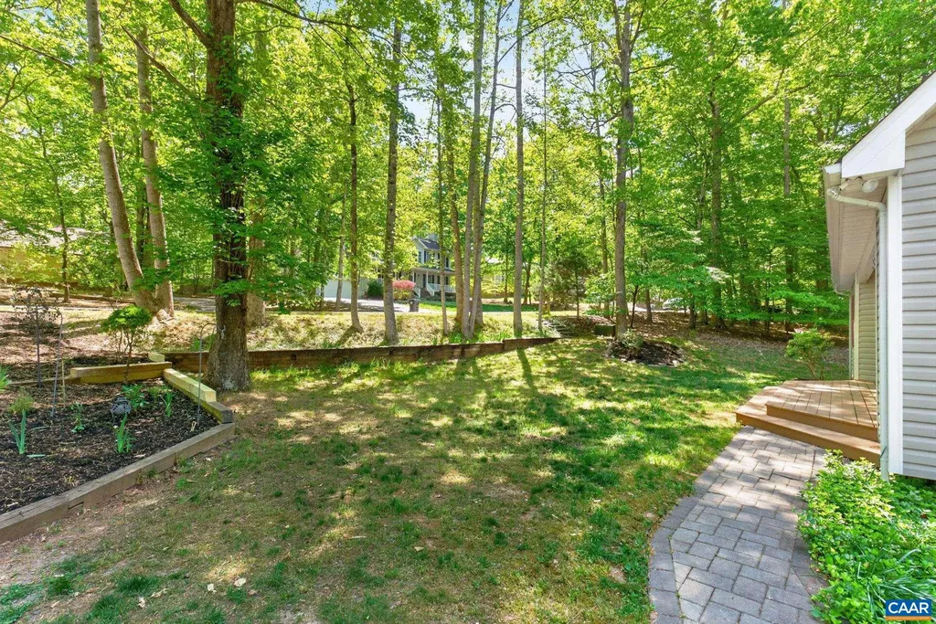 32 Wildwood Drive Palmyra VA 22963