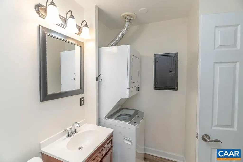 117 Berry Street Orange VA 22960