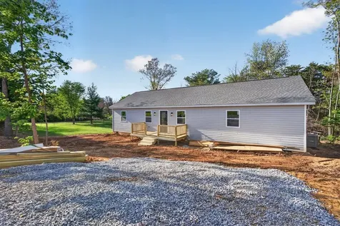 16945 Prospect Avenue E Elkton VA 22827