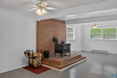 2092 Sulphur Mine Road Charlottesville VA 22911