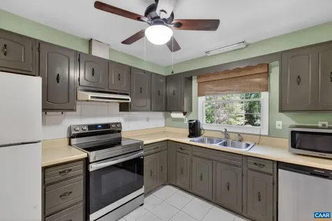 2092 Sulphur Mine Road Charlottesville VA 22911