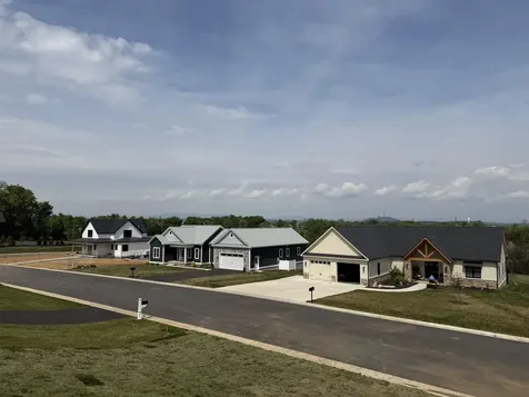 9 Birch Cove Fishersville VA 22939