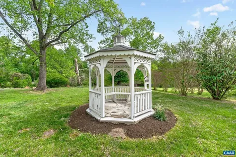 2520 Huntington Road Charlottesville VA 22901