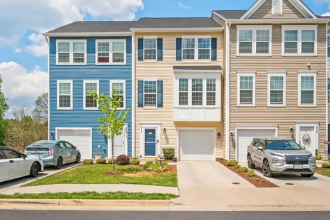 213 Willowshire Court Waynesboro VA 22980