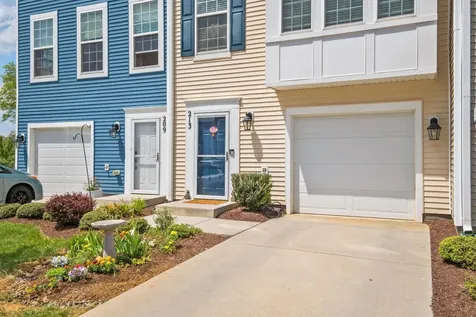 213 Willowshire Court Waynesboro VA 22980