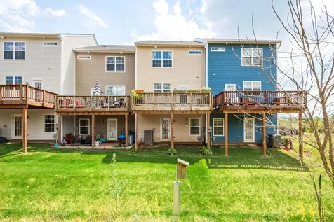 213 Willowshire Court Waynesboro VA 22980