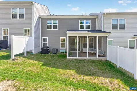 4738 Loyola Way Charlottesville VA 22902