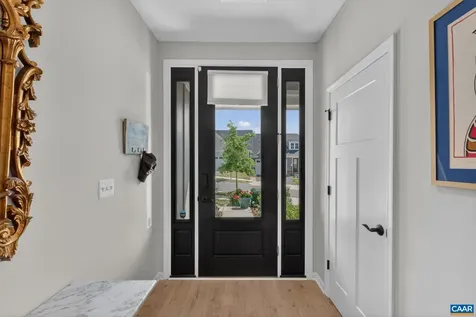 4738 Loyola Way Charlottesville VA 22902