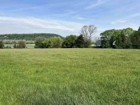 00 East Side Highway Grottoes VA 24441