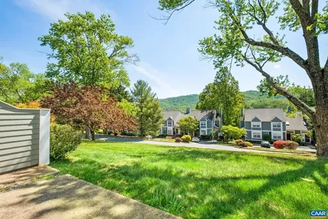 1256 Maple View Drive Charlottesville VA 22902